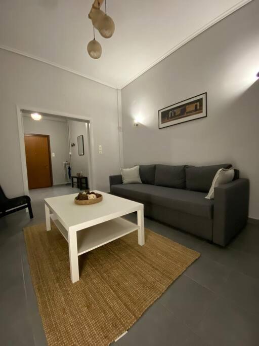 Elia'S Boutique Apartment Спарта Экстерьер фото
