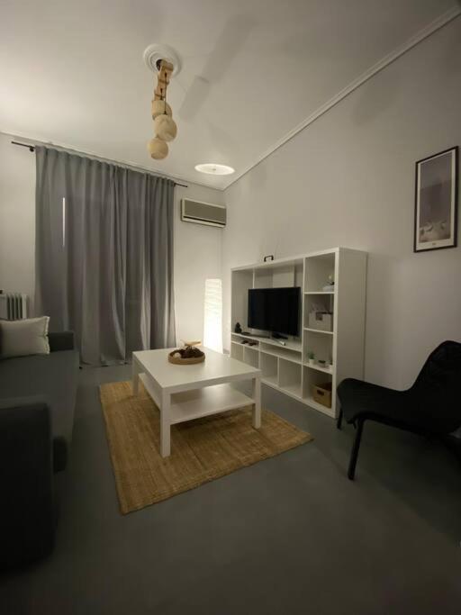 Elia'S Boutique Apartment Спарта Экстерьер фото